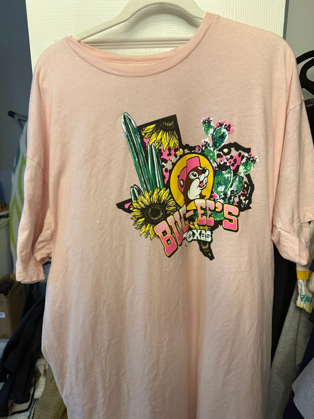 Buc-ee's Texas Graphic T-Shirt 2XL Pink Cactus Sunflower Beaver Tee